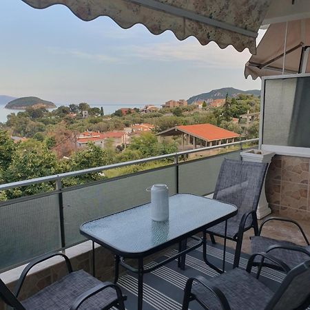 Riviera Penthouse Apartamento PalaiónTsiflíkion Exterior foto