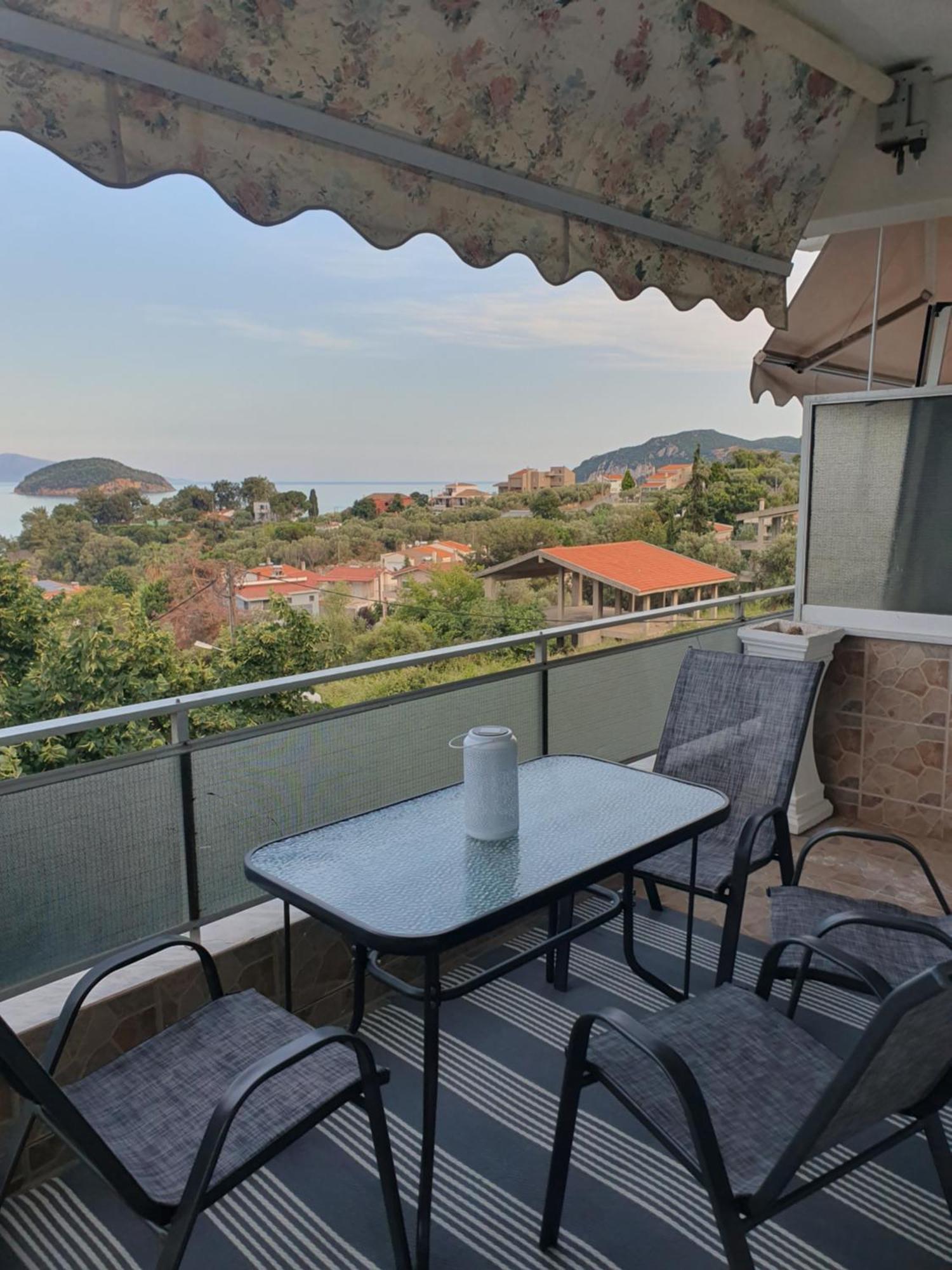 Riviera Penthouse Apartamento PalaiónTsiflíkion Exterior foto
